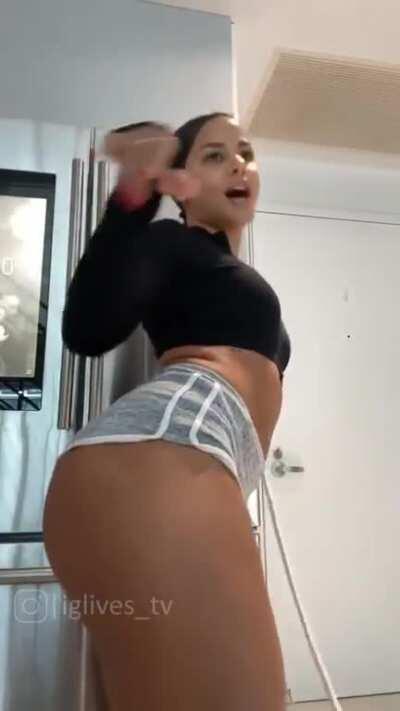 Katya Elise Henry | Instagram Live Stream | 22 March 2020