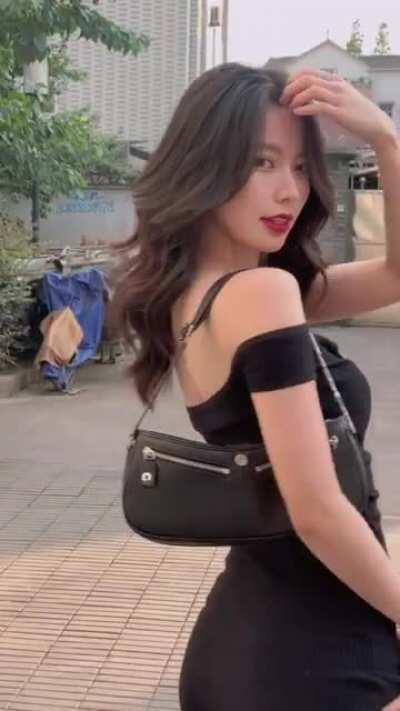 鼠鼠们最后这个白眼🙄️一下子给我看自卑了咋办