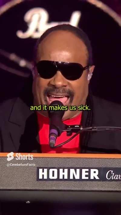 Which side you pickin