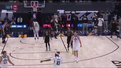 [Highlight] Rudy Gobert tries to draw a foul on the sideline