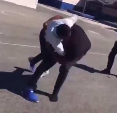 heres another fight from my school. my editor friend went crazy