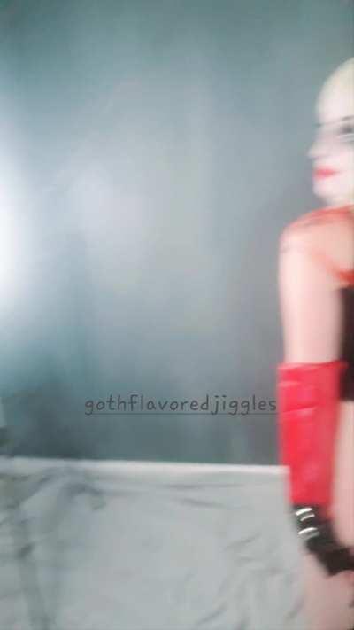 Harley tiktok booty action