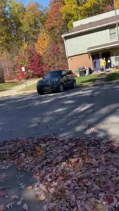 Living By These Two Women Must Be A Joy