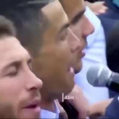 Those happy faces tells alot of stories. 