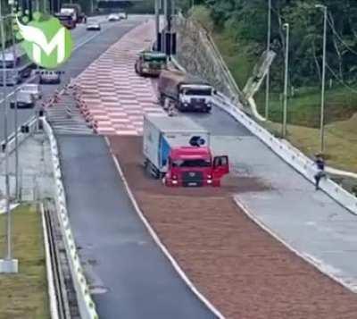 Отвод дороги для грузовиков с отказавшими тормозами