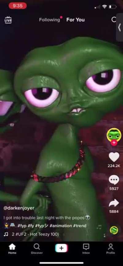 Tf dthang doing on TikTok ? 😂😂😂