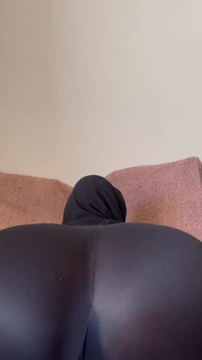 Interact if you’d fuck my Arabic ass