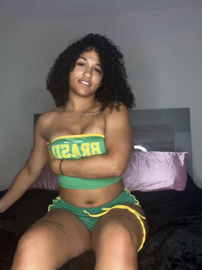 Are you into black 19yo petite girls