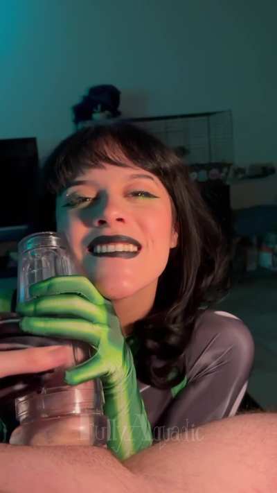 Cosplay girls are SO freaky