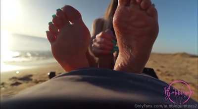 Perfect footjob by the beach with the most beautiful soles/toes