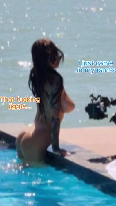 dont you hate when your girlfriend's bikini top falls off?