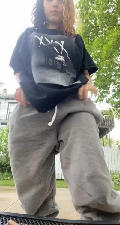 I wish I can fuck everyone who likes my posts 🥺