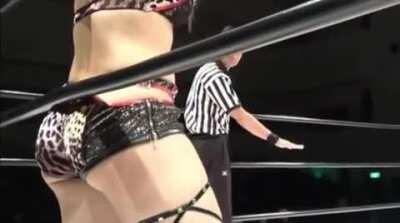 Io Shirai's butt