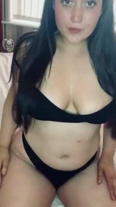 I needed you here babe, I'm so horny at the moment 🥰