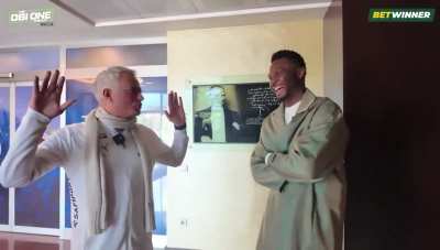 José Mourinho mocking Kurt Zouma