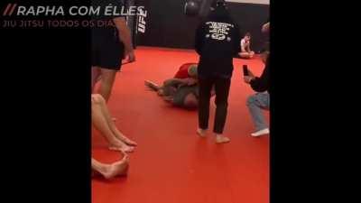 World strongest man rolling with Jiu-Jitsu champions