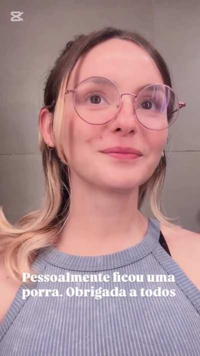 Madrinha mandou um tutoras de make na rede do reptiliano, veja no que deu. (Salvei nos 45 do segundo tempo)