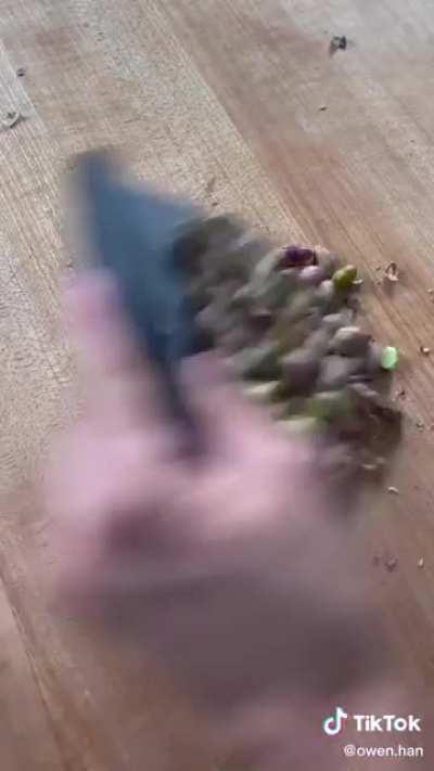 Peach, Burrata & Prosciutto Sandwich Is 🤌🏻