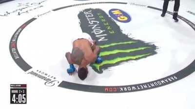 Его жена с ним изменяла?