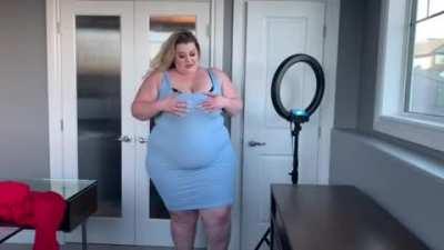 She's perfect ❤️❤️❤️❤️🍰🍰🍰