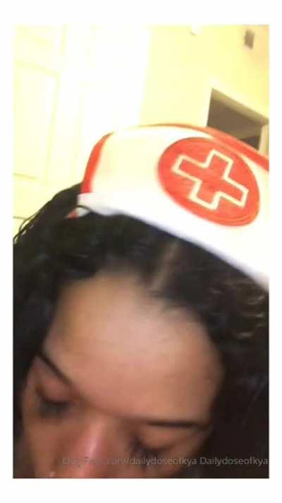 NURSE👩‍⚕️ GIVING COVID😷 TREATMENT😁😁