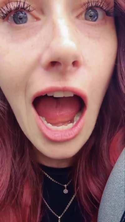 I have a secret to tell you😘