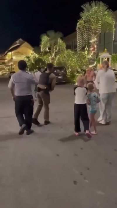 Russian guy freakout in Phuket, Thailand. 