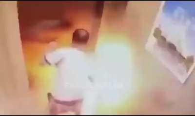 Battery goes off in an elevator