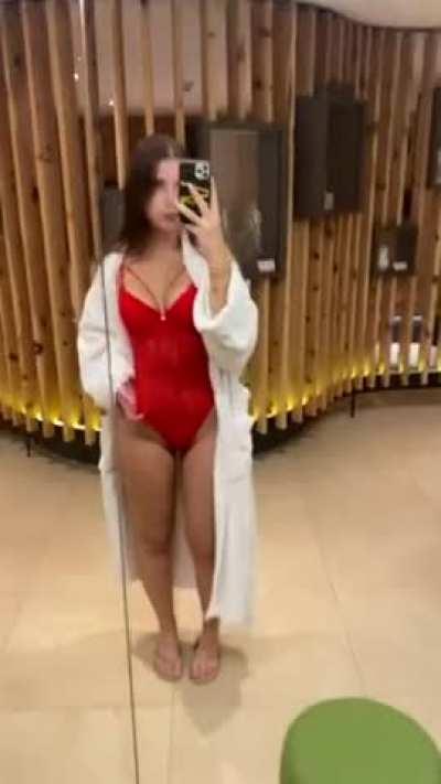 Do you like your 18 years old girl in that outfit....