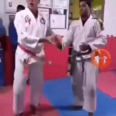 Quando o ladrao upa pro level 2 