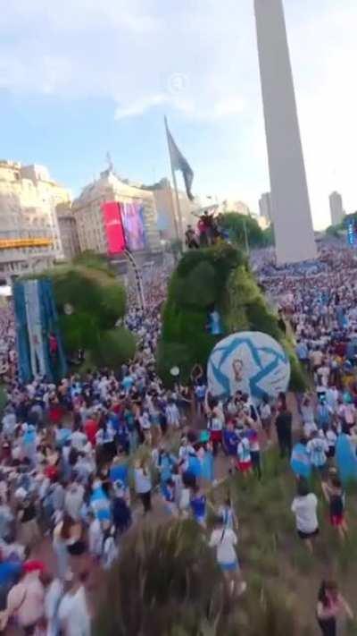 Los festejos en el Obelisco desde arriba
