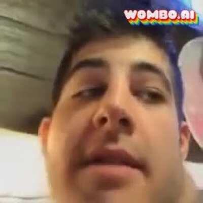 Lo siento se me ha escapado mi Pou