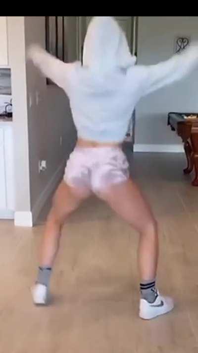 Hand stabilized version of that gif