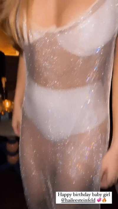 I hope Hailee Steinfeld had amazing birthday sex that night