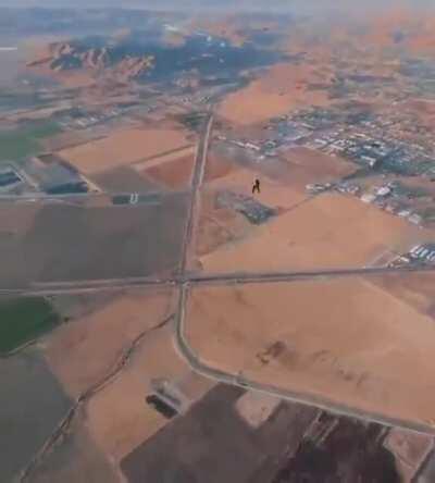 Swinging off ofa hot air balloon