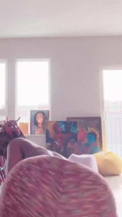 Skoobi3 - Video #9427