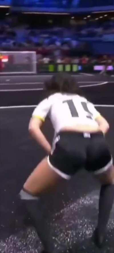 Culo de marina rivers en la kings lige 🍑🍑