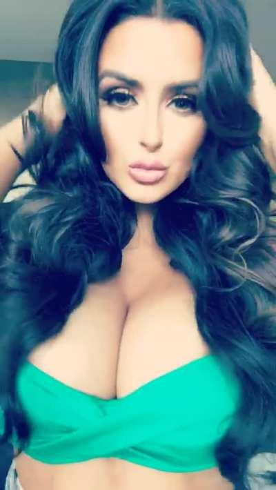 Abigail Ratchford shaking her big boobs