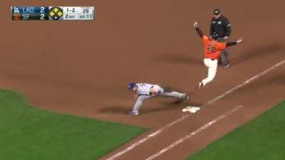 [Highlight] San Francisco takes Game 1 of the last regular season Giants-Dodgers series with a walk off infield single from Buster Posey/throwing error from Trea Turner in the bottom of the 11th