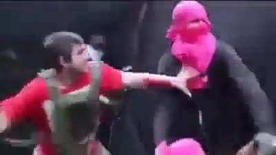 no cuz why does it gotta rhyme coincidentally