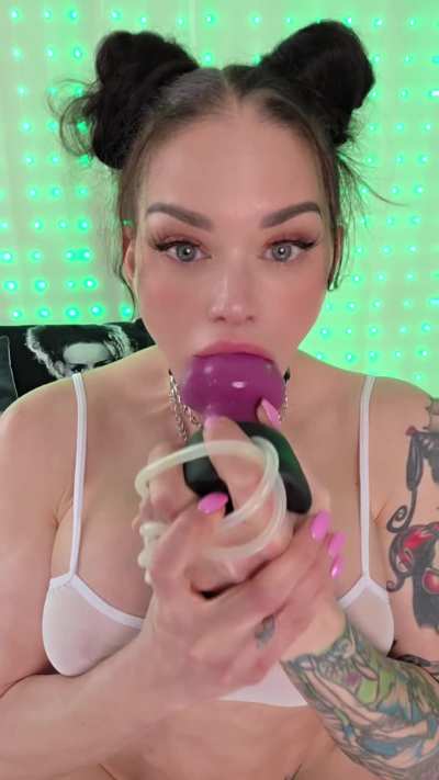 Knot locked, throat loaded 🙂‍↕️