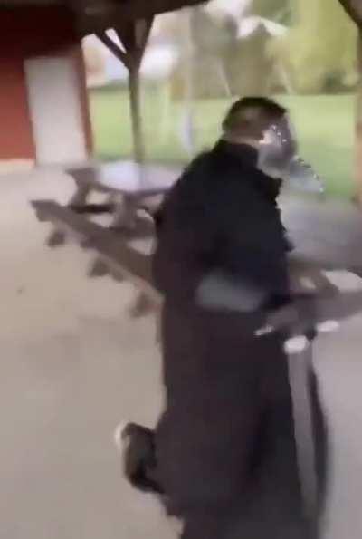 Les comparto que en r/Mujico había una tradición de publicar corvidos (a varios les agradaba, no se porque)