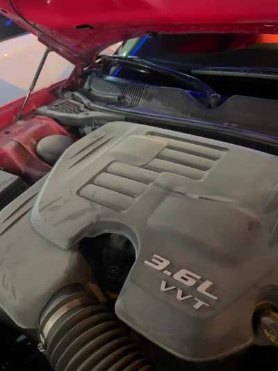 Pentastar tick or rocker arm ??