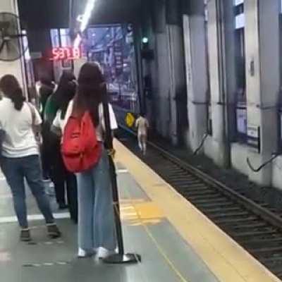 Blursed subway surfer