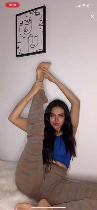 Michelle_soullife_ beautiful soles and toes