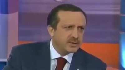 Beyler bu adam kim mantikli konusuyor