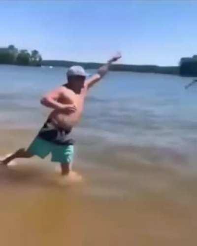 HMB while I throw this snake