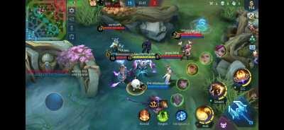 The Indian Government banned 59 Chinese apps in India. Mobile Legends was included in the list. To commemorate the last day players have come together to give out free savages. Farewell ML.