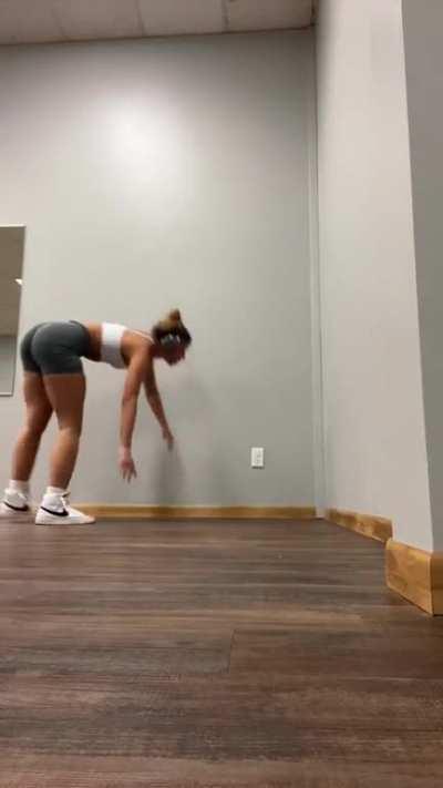 The Perfect Peach 🍑