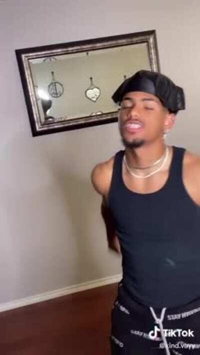 Certified ✔️cringe